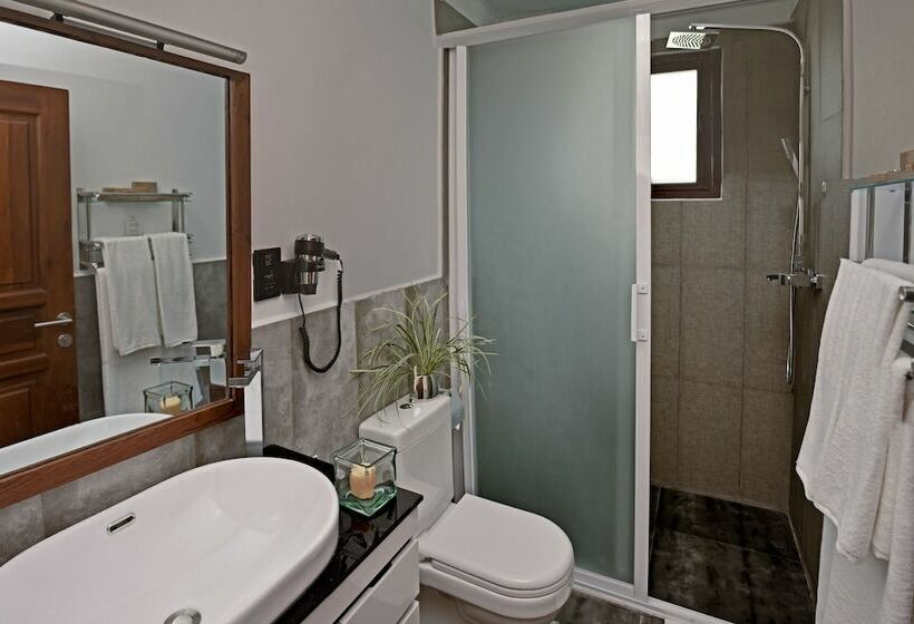 Quarto Deluxe, Fox Kandy