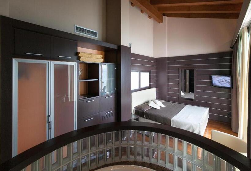 Suite Vista Lago, Aurora