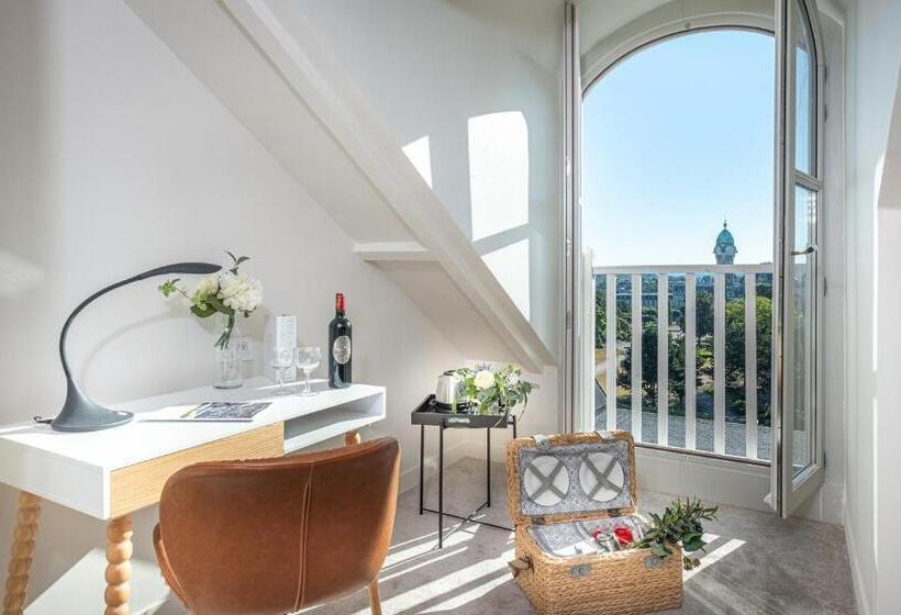 Habitació Estàndard, De Paris