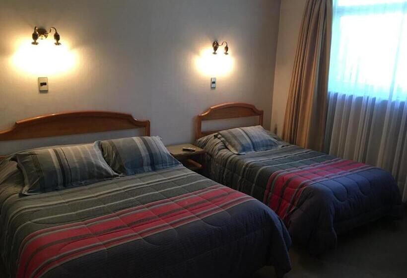 スタンダードルーム, Libertador Bernardo O´higgins