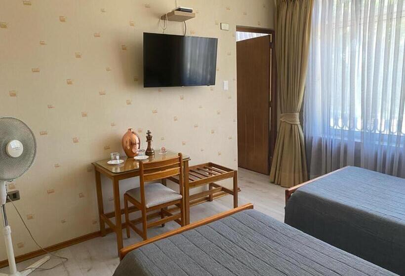 スタンダードルーム, Libertador Bernardo O´higgins