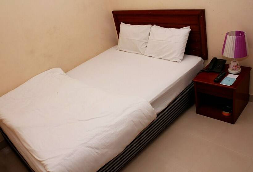 اتاق لوکس, Lighthouse Family Retreat