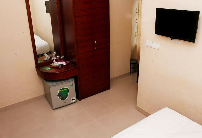 اتاق لوکس, Lighthouse Family Retreat