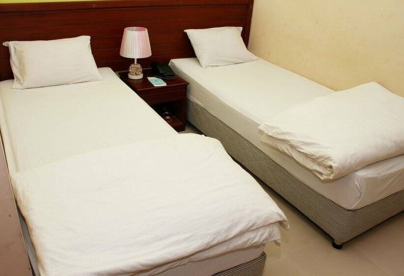 اتاق لوکس, Lighthouse Family Retreat