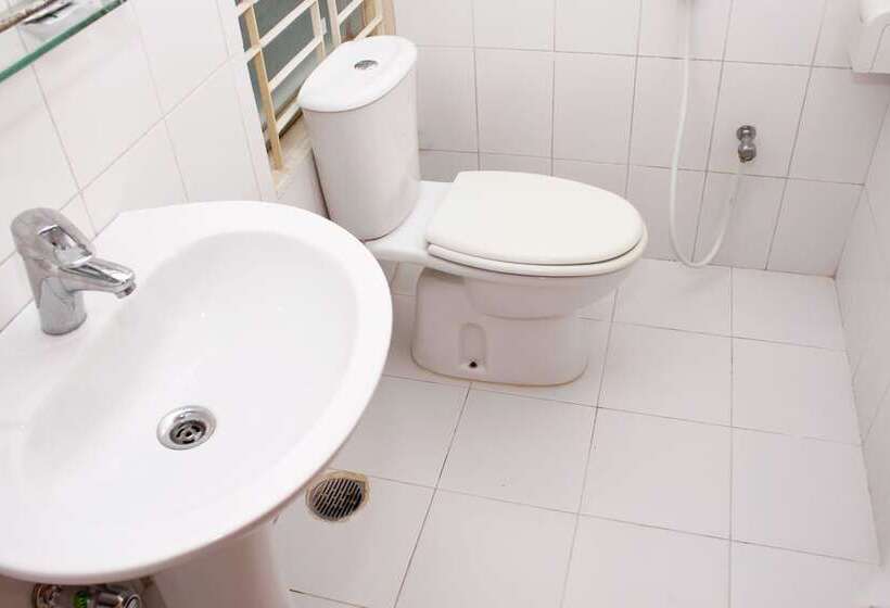 اتاق لوکس, Lighthouse Family Retreat