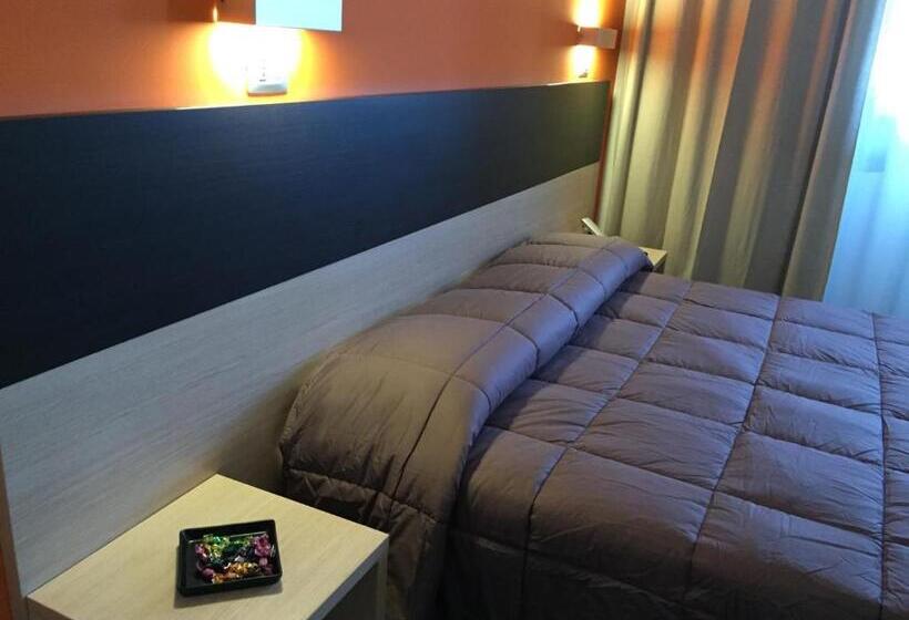 اتاق استاندارد یک نفره, Milano