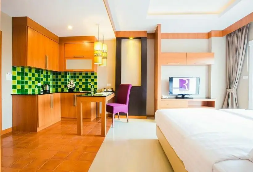 اتاق لوکس, Romantic Khon Kaen