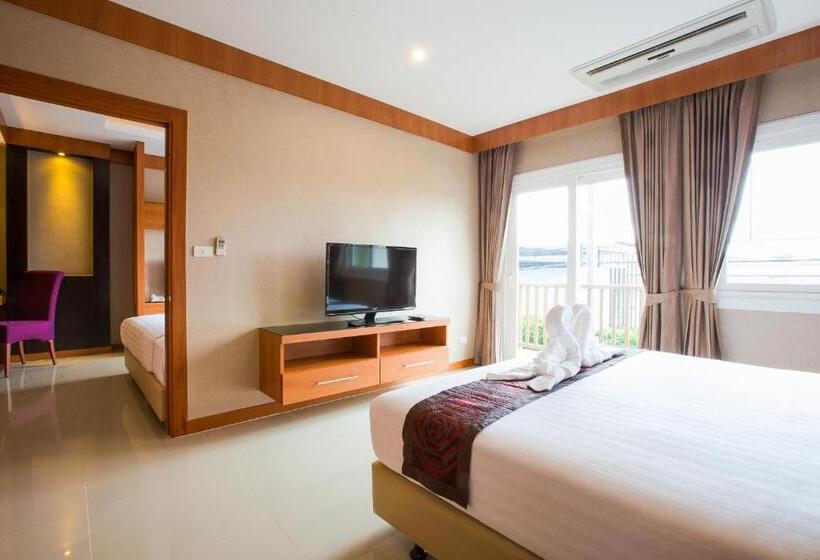 패밀리 스위트, Romantic Khon Kaen