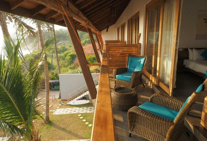 غرفة ديلوكس مطلّة علي البحر مزوَّدة بشُرفة, The Seascape