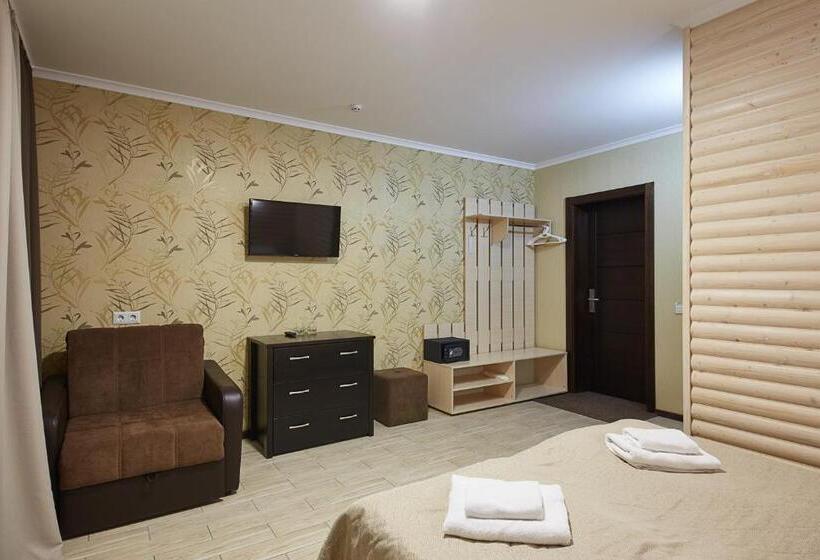 Quarto Triplo Superior, Zaporizʹka Sich