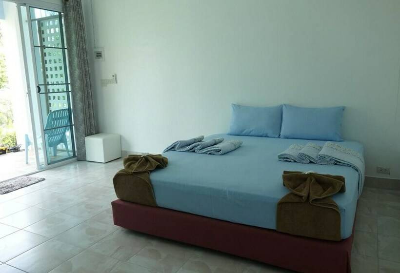 بانگلوی سوپریور, Mook Ing Lay