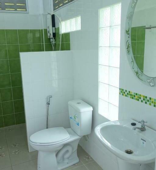 خانه 1 خوابه, Mook Ing Lay