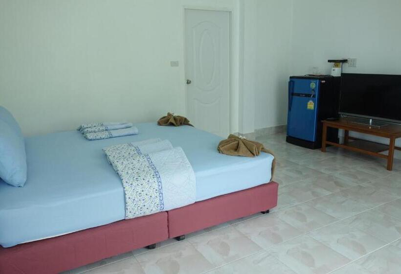 ویلای استاندارد با چشمانداز باغ, Mook Ing Lay