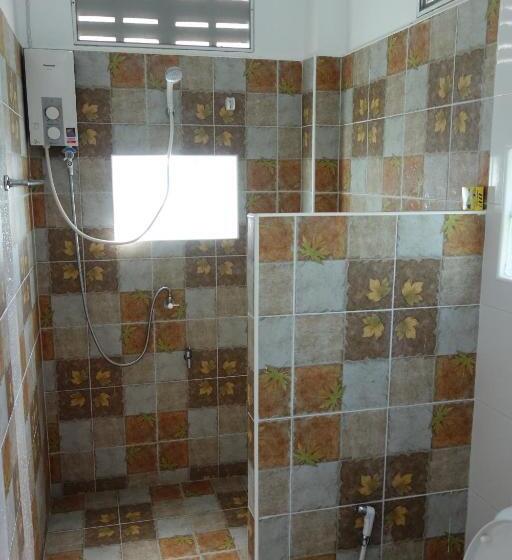 ویلای استاندارد با چشمانداز باغ, Mook Ing Lay