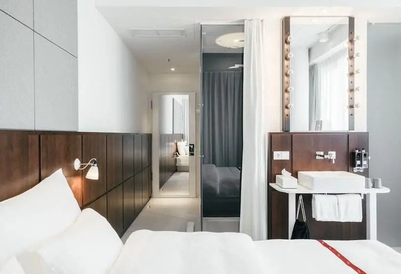 StandaardKamer, Ruby Lilly Hotel Munich
