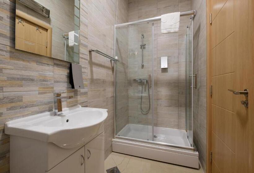 标准间, Airport Hotel Garni