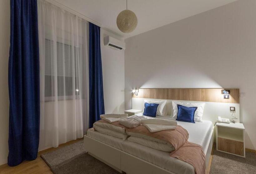اتاق استاندارد, Airport Hotel Garni