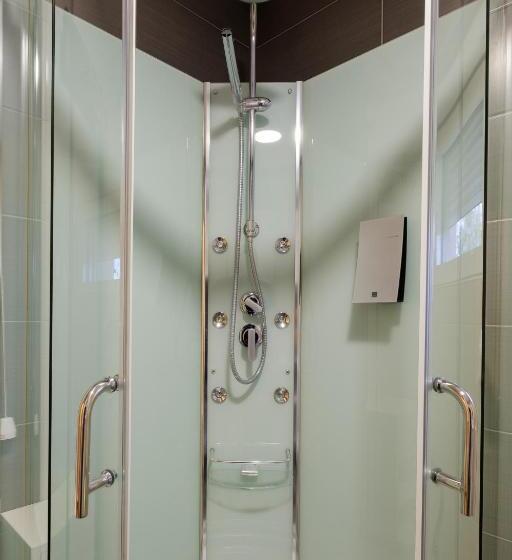 آپارتمان 1 خوابه با بالکن, Airport Hotel Garni