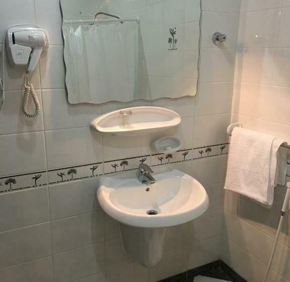 标准工作室, Al Meknan