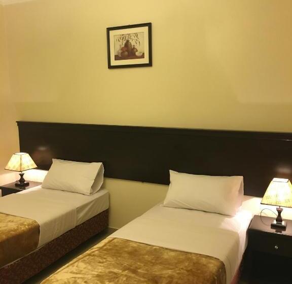 标准间, Al Meknan