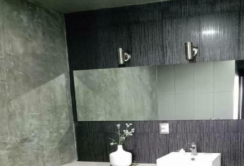 スタンダードルーム, Esduma Hk Hotel Pachuca