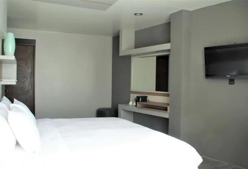 エクゼクティブスイート, Esduma Hk Hotel Pachuca