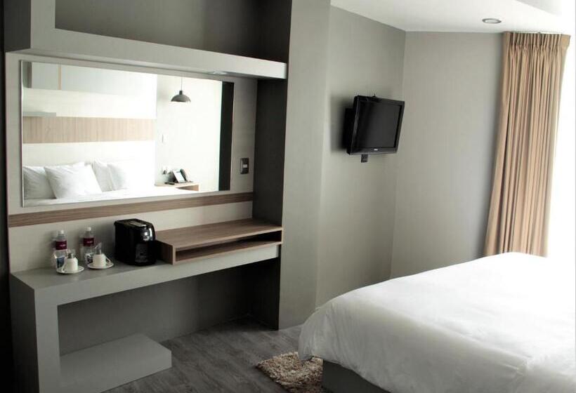 エクゼクティブスイート, Esduma Hk Hotel Pachuca