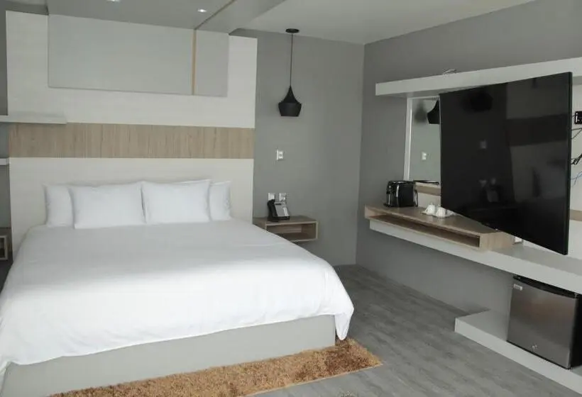 ジュニアスイート, Esduma Hk Hotel Pachuca
