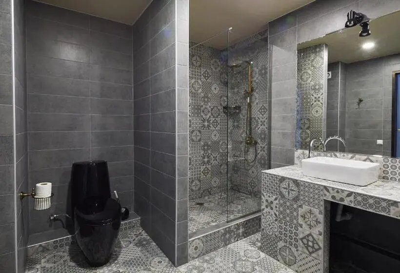 Perhehuone, Gudauri Loft