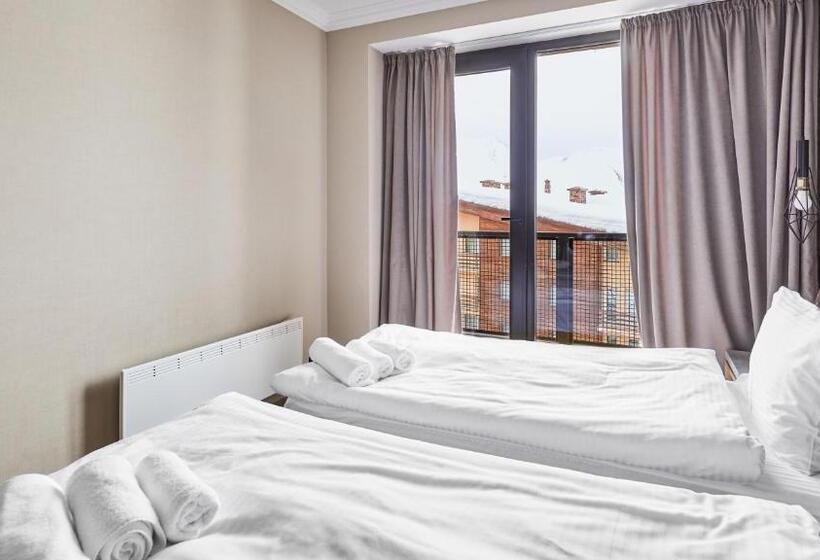 اتاق اجرایی, Gudauri Loft