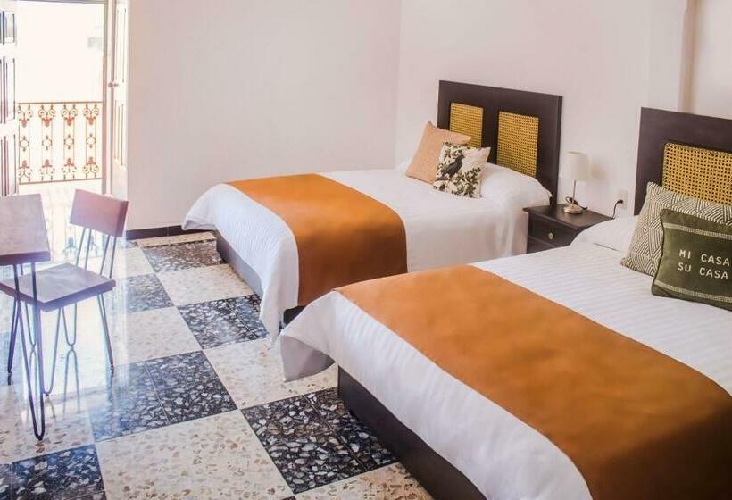 스탠다드 룸, Múcara