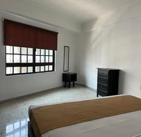 اتاق استاندارد با تخت بزرگ, Múcara