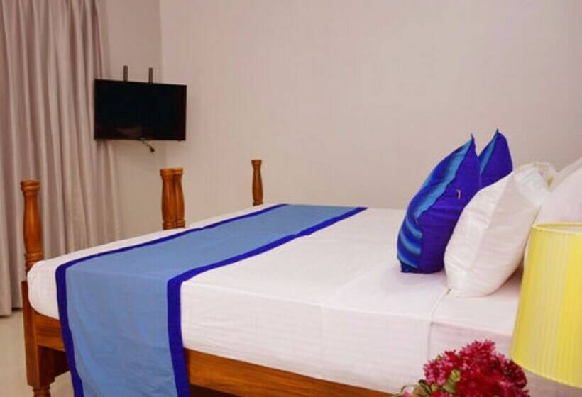 חדר סטנדרט, Rush City Hotel Kandy