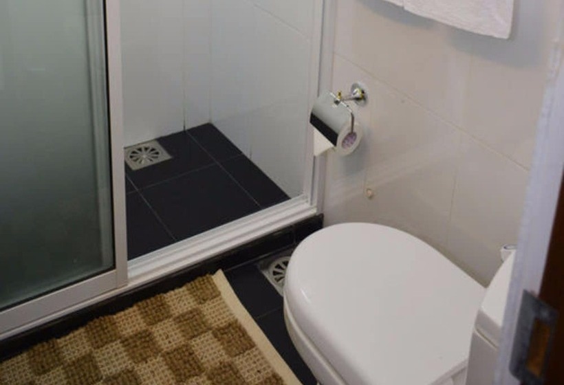 חדר סטנדרט, Rush City Hotel Kandy