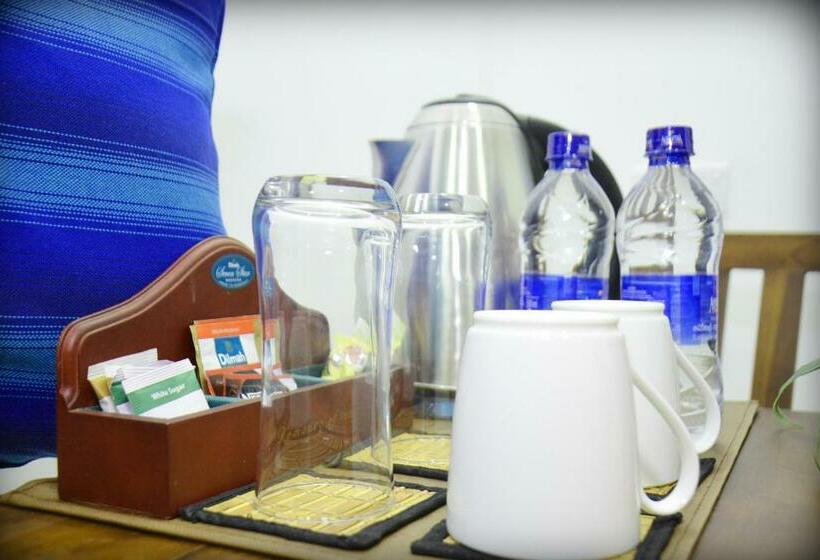 חדר סטנדרט, Rush City Hotel Kandy