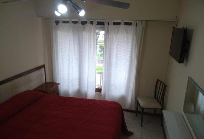 스탠다드 룸, Neptuno