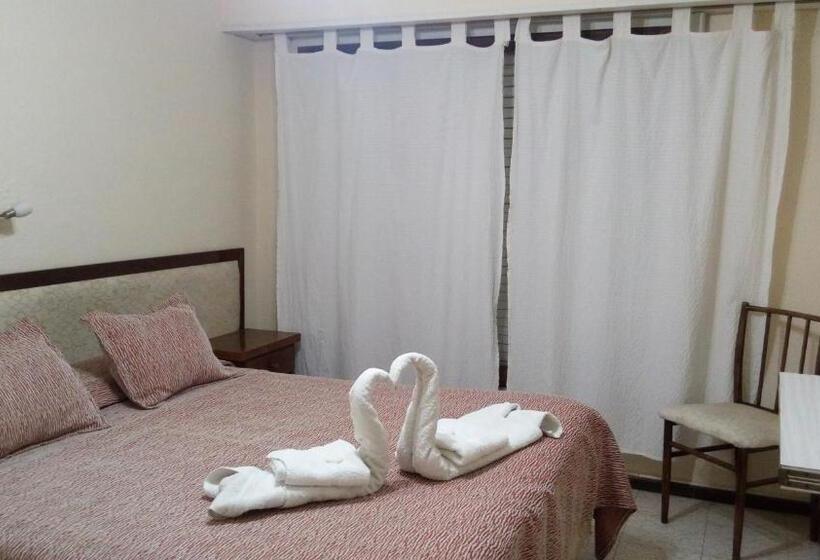 스탠다드 룸, Neptuno