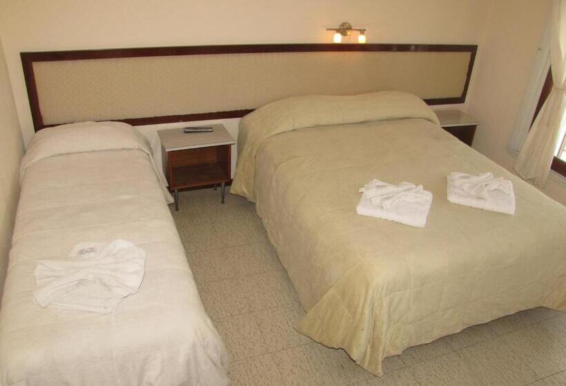 4인용 스탠다드 룸, Neptuno