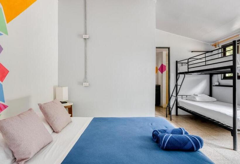 ファミリールーム, Selina Tamarindo