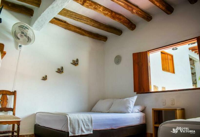 스탠다드 트리플 룸 풀장 전망, Victoria Barichara