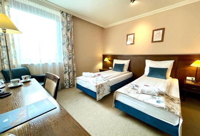 اتاق لوکس, Park Hotel & Fitness Club Rzeszów