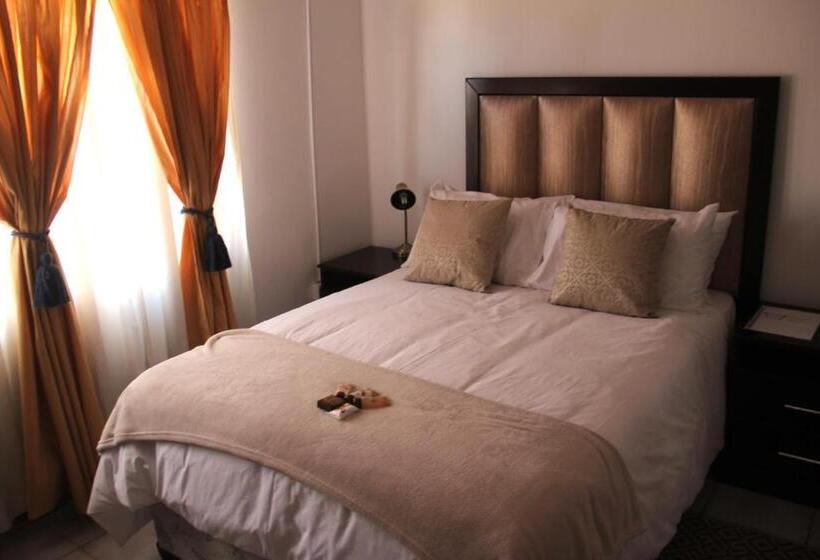 اتاق اکونومی, Strand Meadows B&b