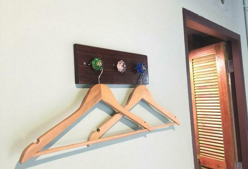 חדר דלוקס, Talardkao Balcony Krabi