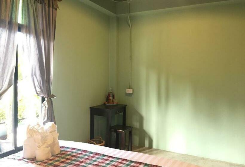 חדר דלוקס, Talardkao Balcony Krabi