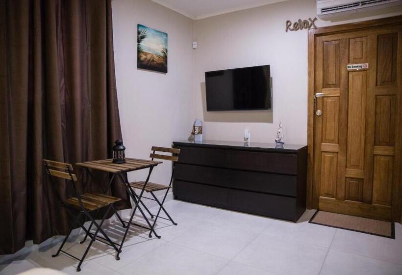 اتاق لوکس با چشم‌انداز دریا, The Pier Beach Inn & Suites