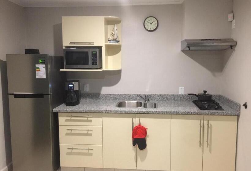 Deluxe Suite King Bed, The Pier Beach Inn & Suites