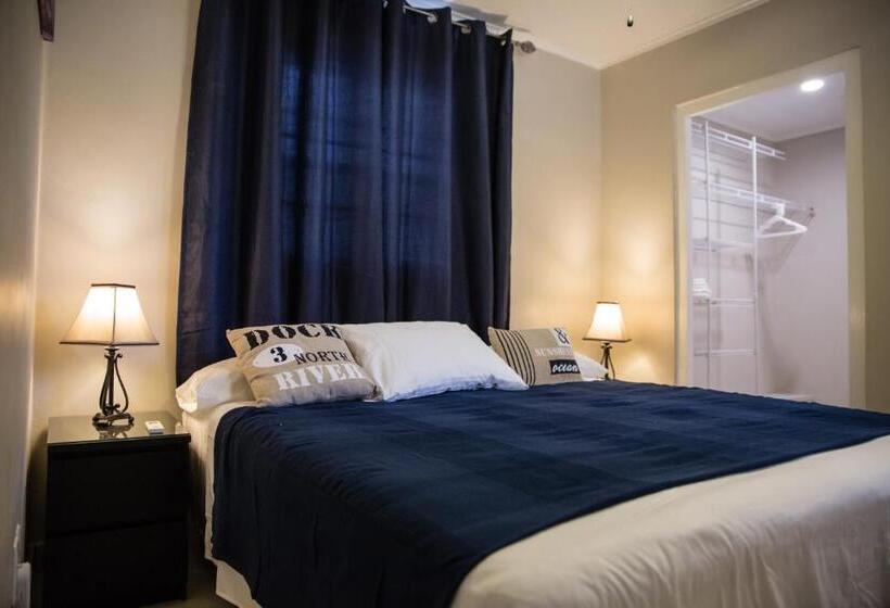 Deluxe Suite King Bed, The Pier Beach Inn & Suites