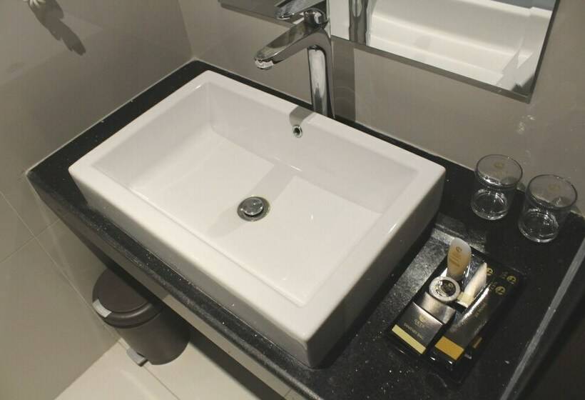 Номер Deluxe, Gets Hotel Semarang