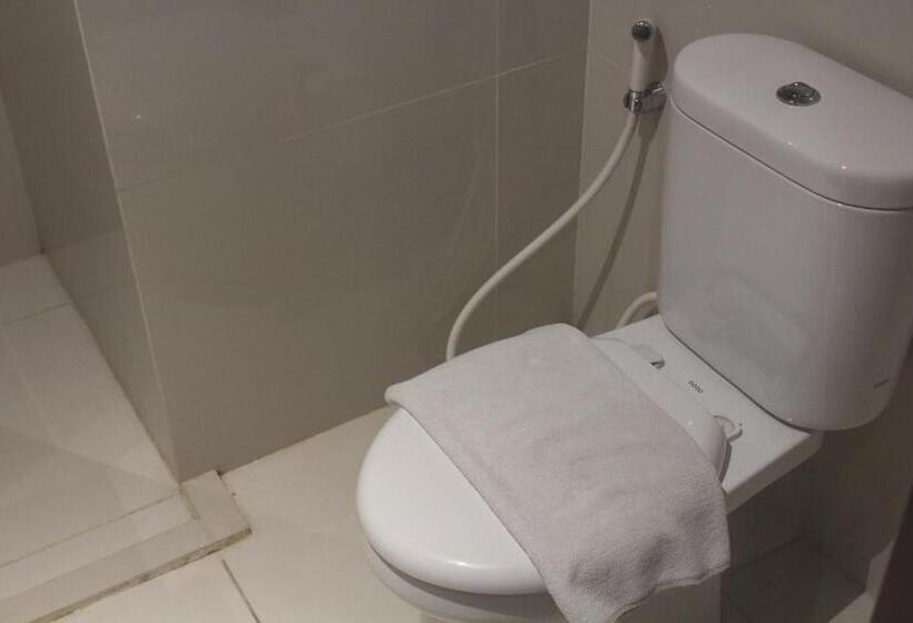 Номер Deluxe, Gets Hotel Semarang