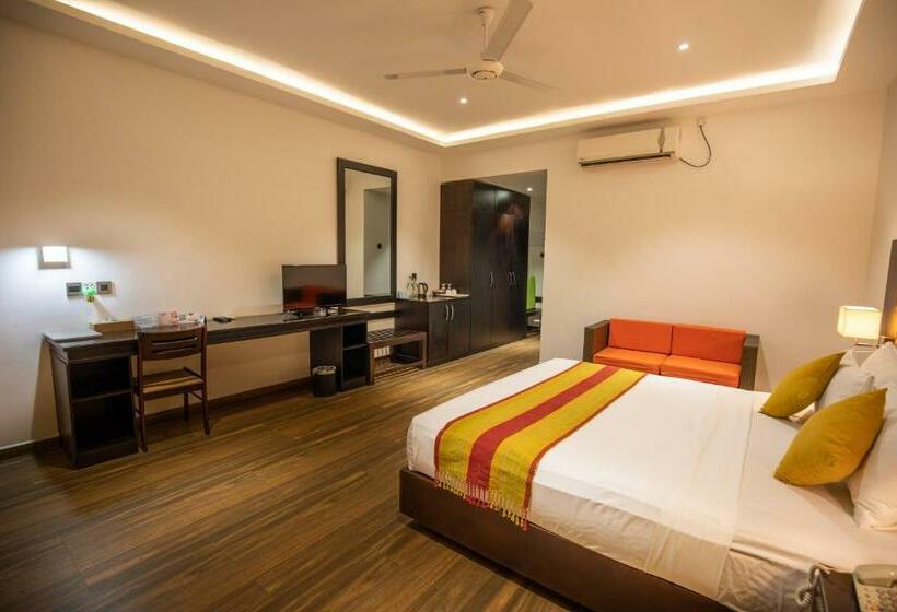 스탠다드 룸 킹사이즈 침대, Cassandra Culture Resort